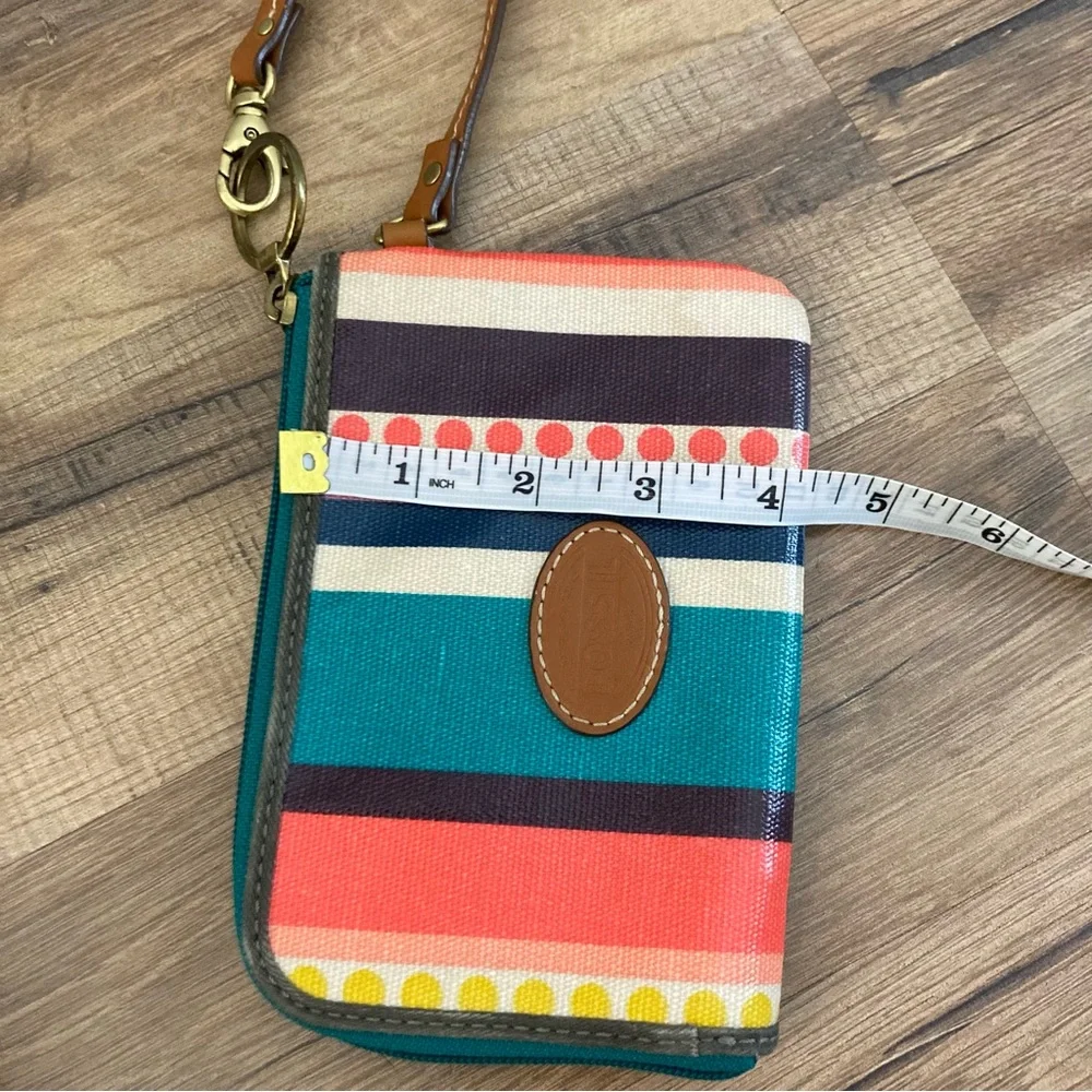 Fossil Keyper Coated Canvas Stripe Zip Around Wristlet Wallet - Picture 3 of 6